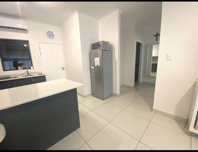 2 BEDROOM APARTMENT FOR SALE IN UMHLANGA CENTRAL